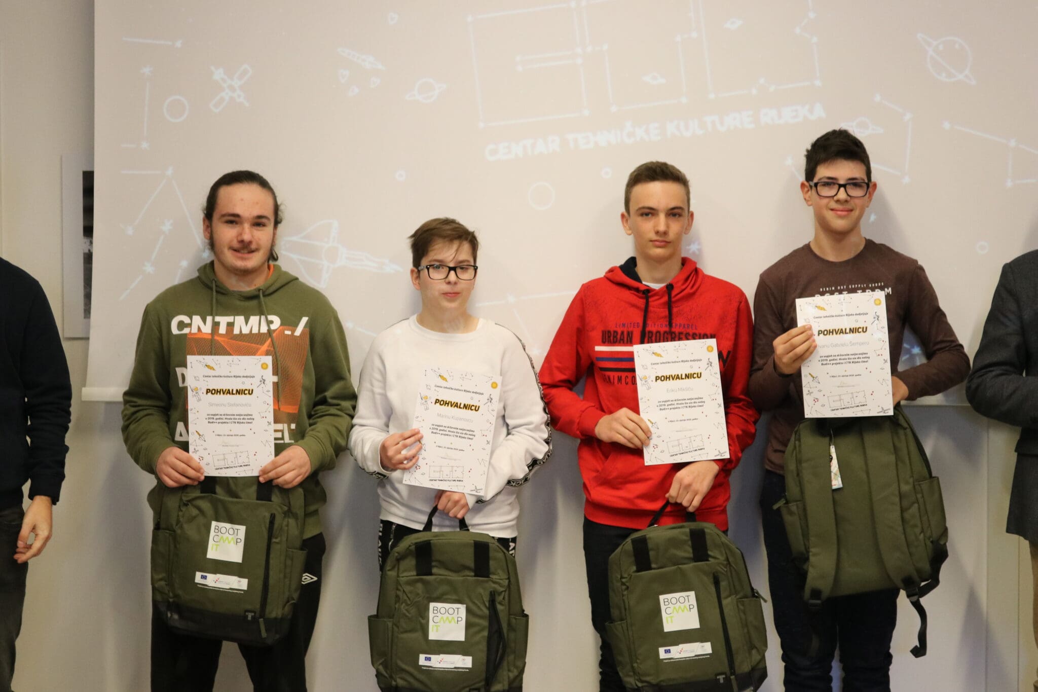 Nagrađeni daroviti učenici