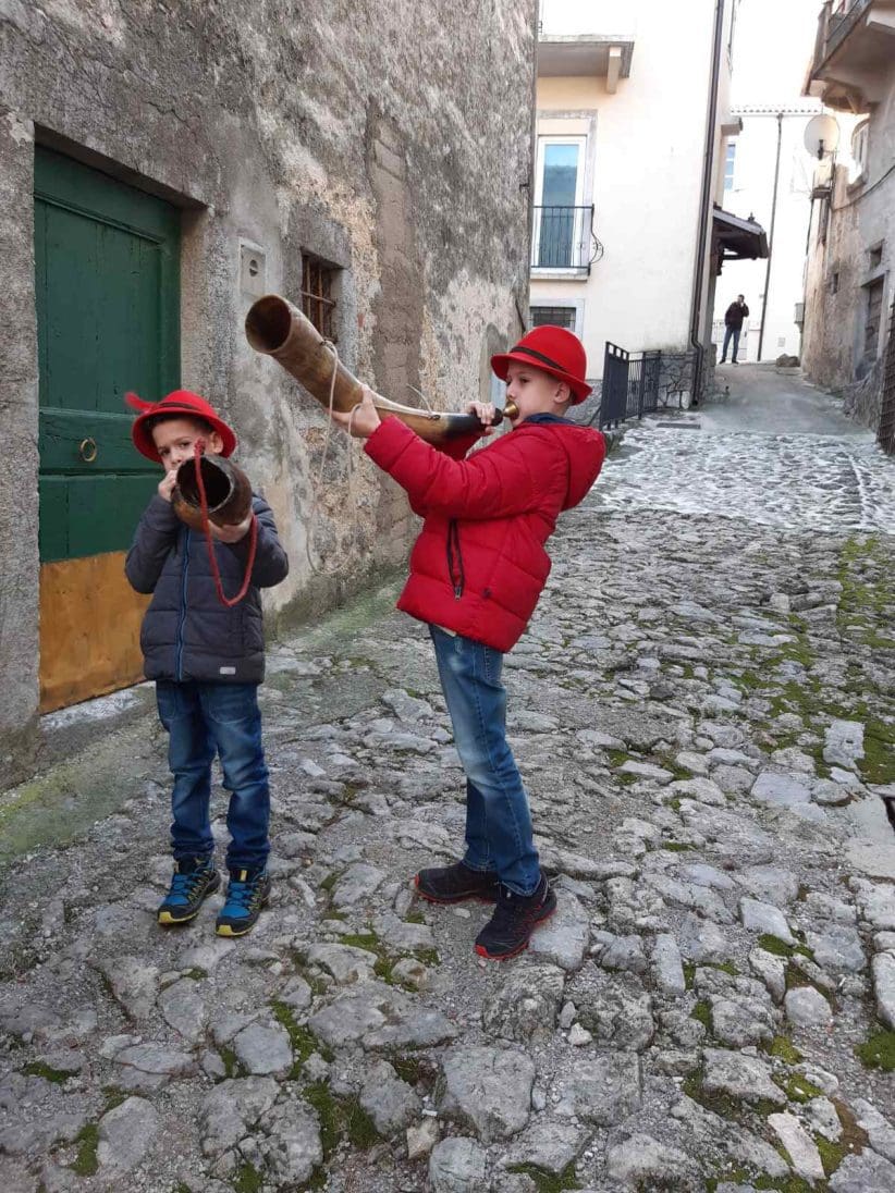 Mići puhači va rog - Andre i Frano Poropat