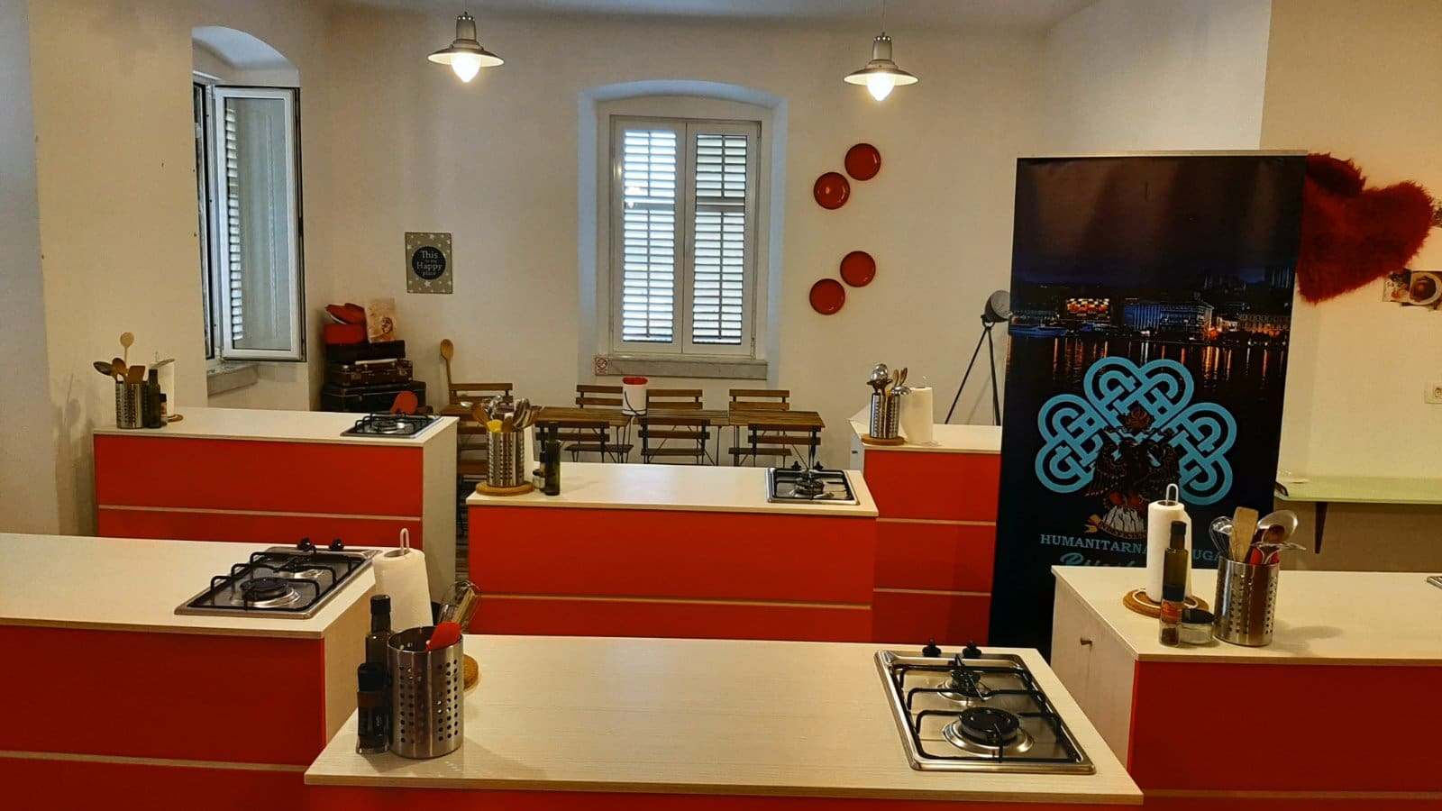 Večeras gledajte vrhunske kuhare na Kanalu Ri i zovite 0609009