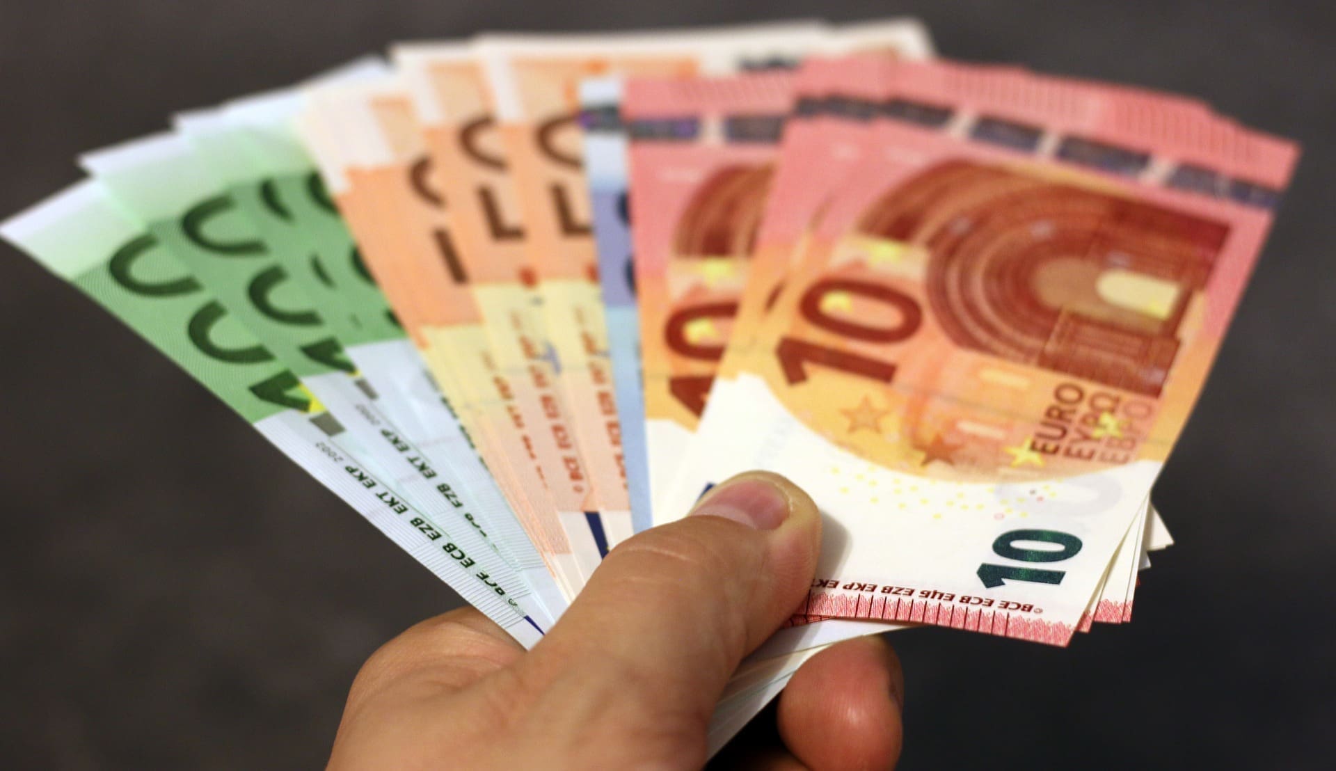 Korupcija je najveći problem smatra 97% građana