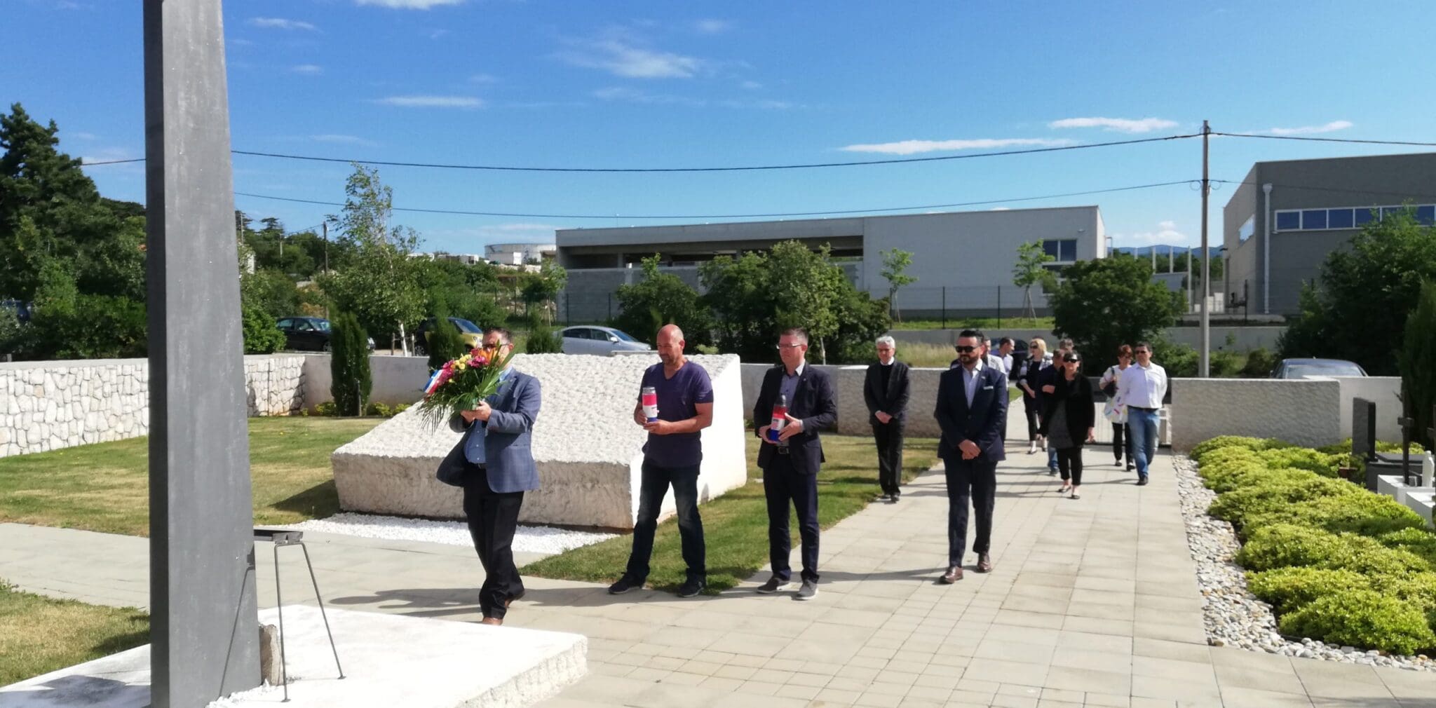 Polaganjem vijenaca obilježen Dan državnosti