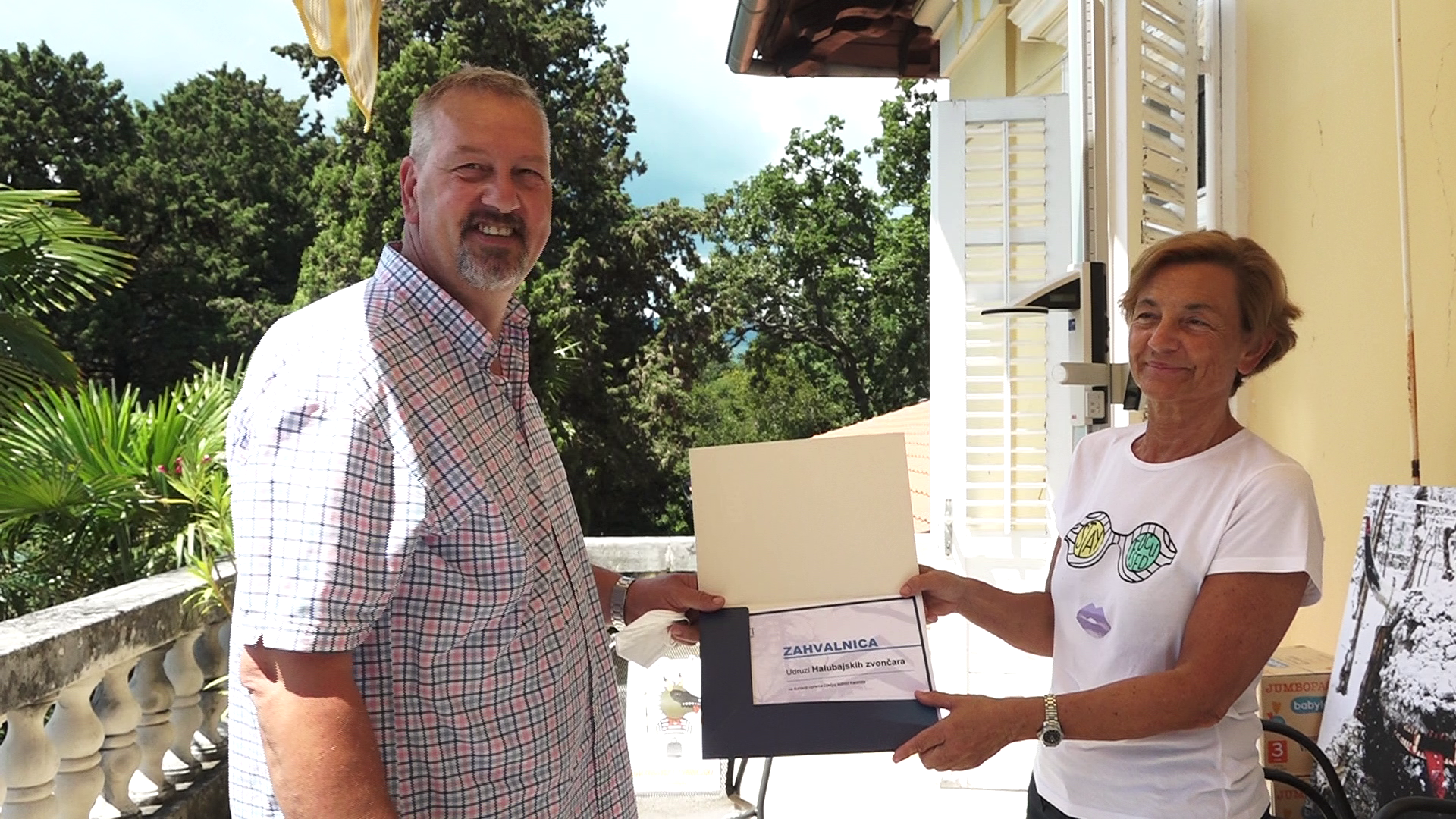 Halubajski zvončari uručili vrijednu donaciju Dječjoj bolnici Kantrida