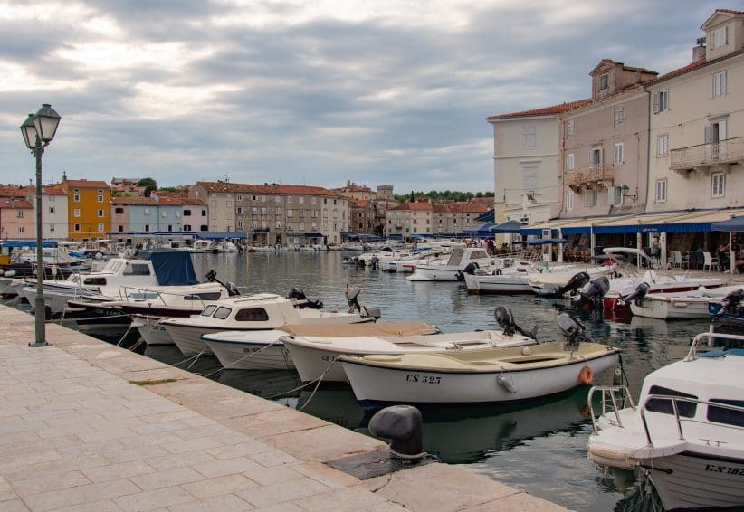 cres