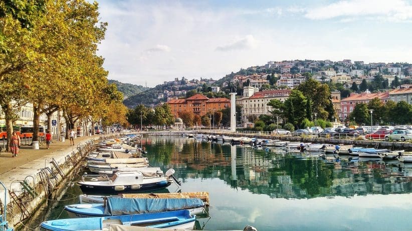 rijeka-3960063_1920