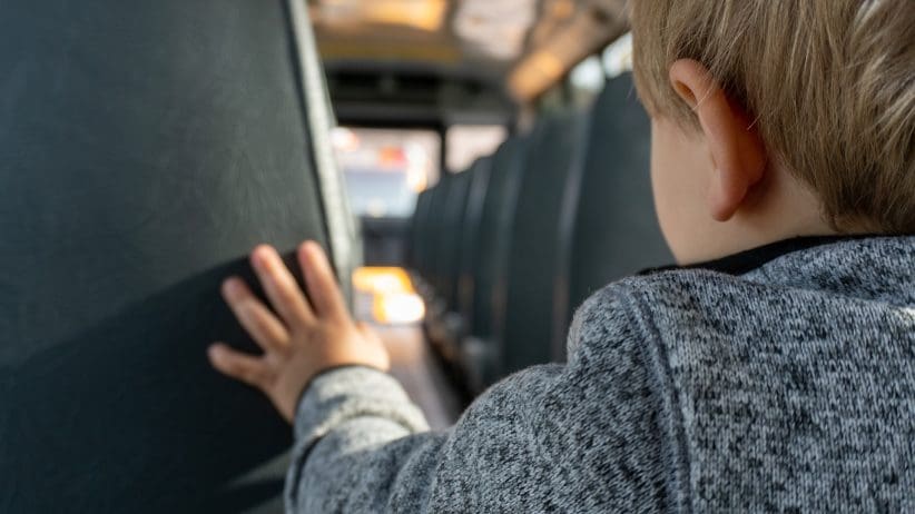school-bus-4682657_1920