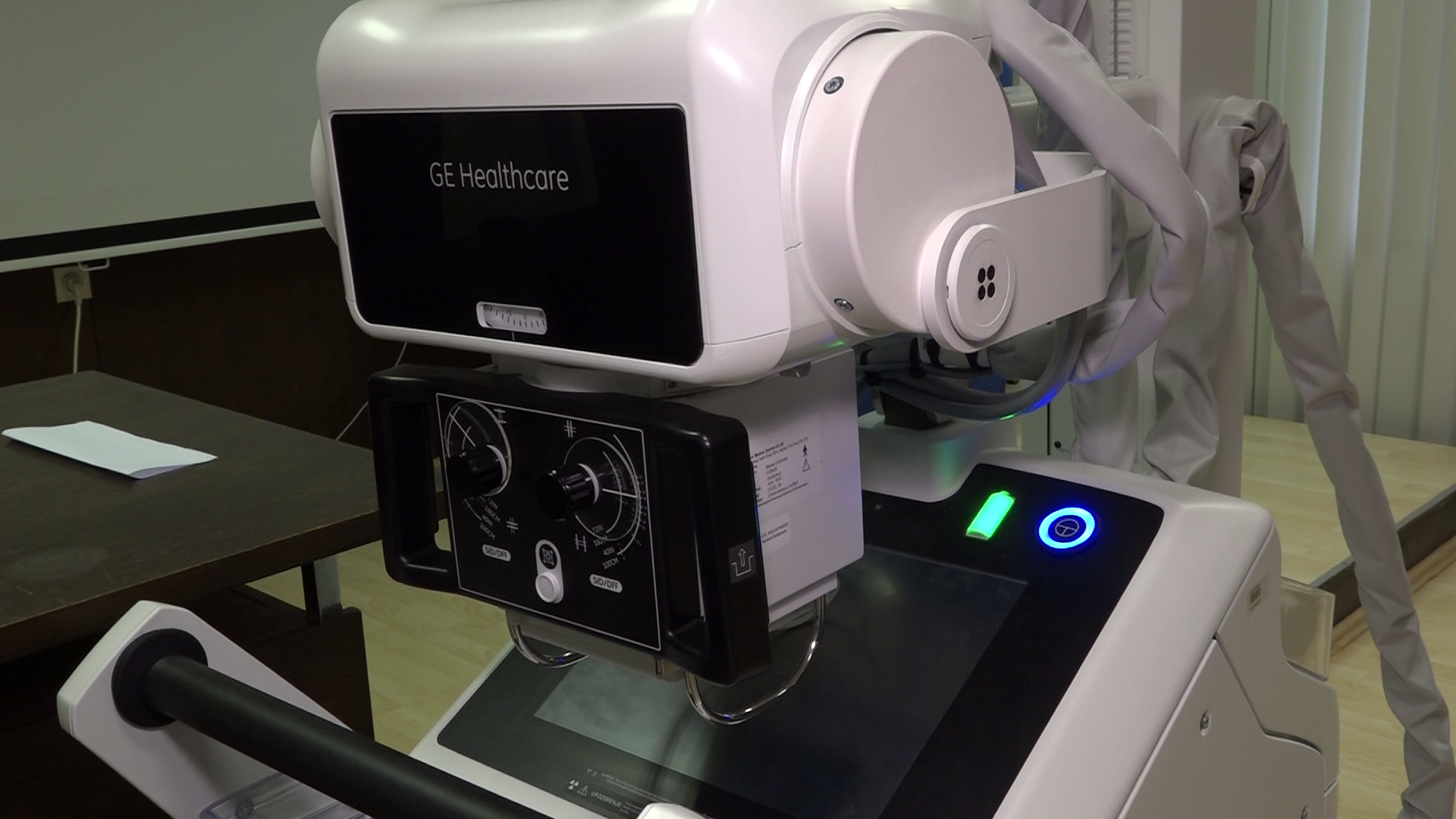 Dječjoj bolnici Kantrida je tvrtka Jadranka iz Malog Lošinja donirala novi rendgenski uređaj