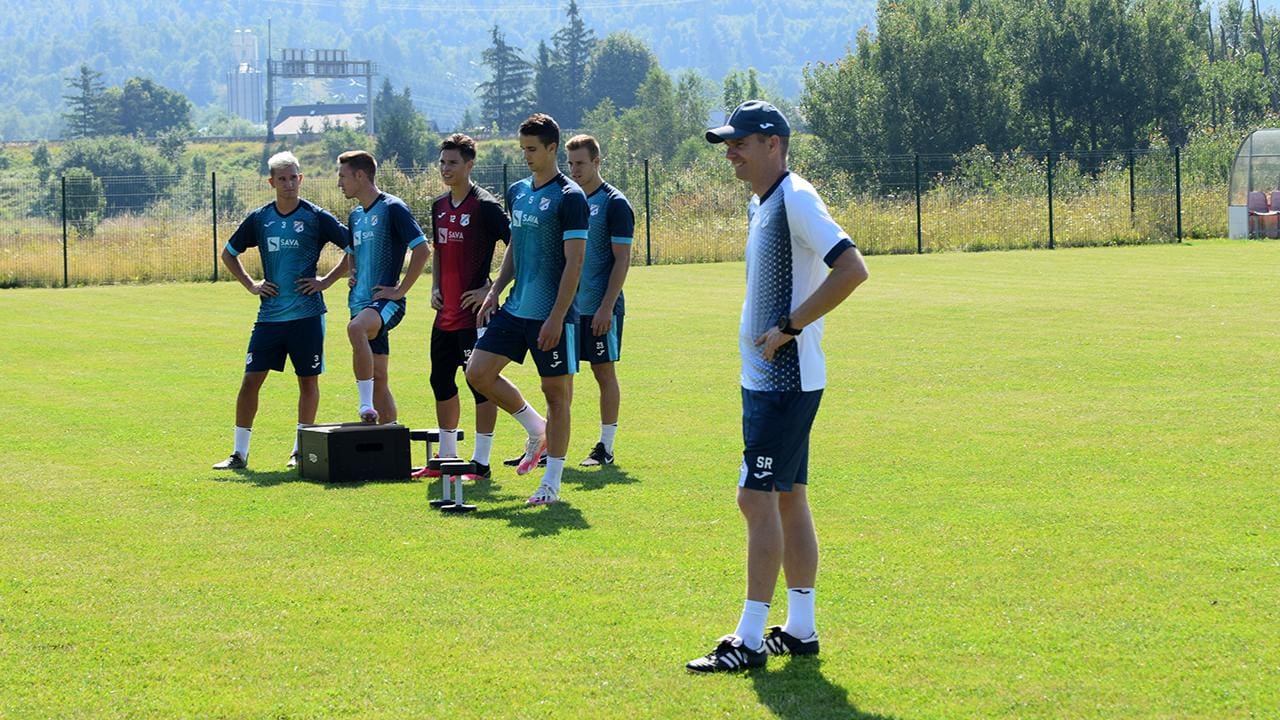 Nogometaši Rijeke protiv Varaždina u osmini finala
