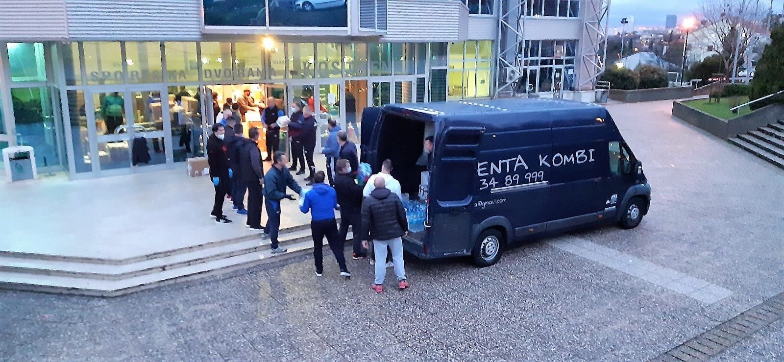 Kostrena: Prikupljena pomoć podijeljena stradalima na području Petrinje i okolice
