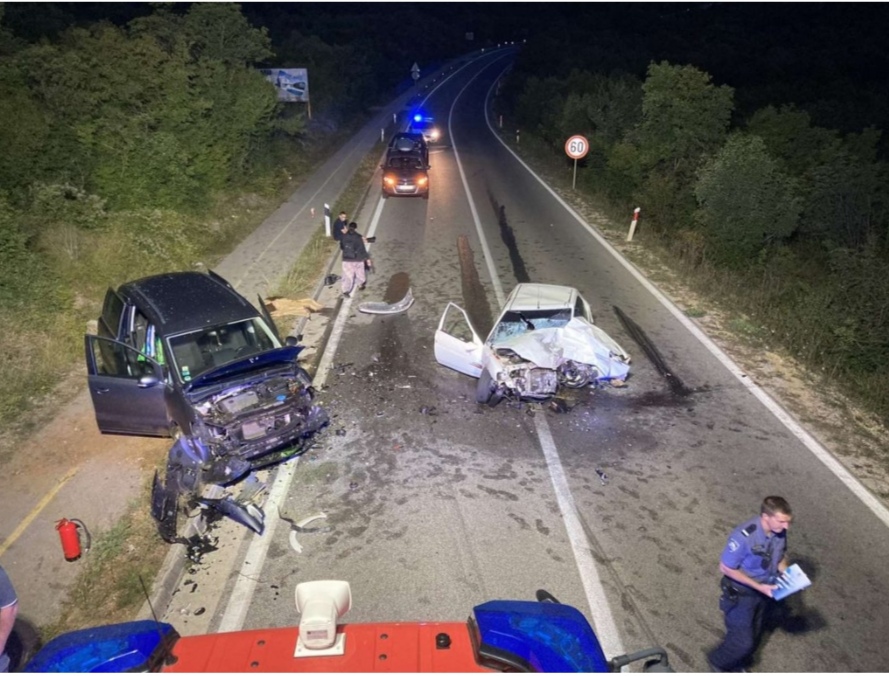 Novi detalji teške prometne nesreće na Krku:Poginuo je 22-godišnji vozač, sedam osoba je ozlijeđeno