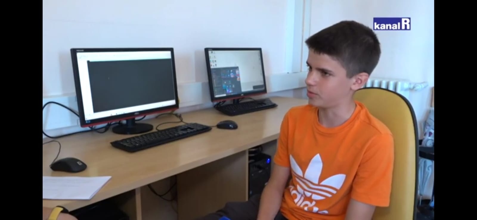 Borna Čizmarević (14) osvojio brončanu medalju na informatičkoj olimpijadi
