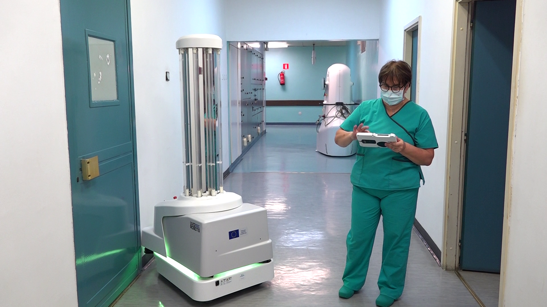Riječki KBC dobio novog robota za dezinfekciju