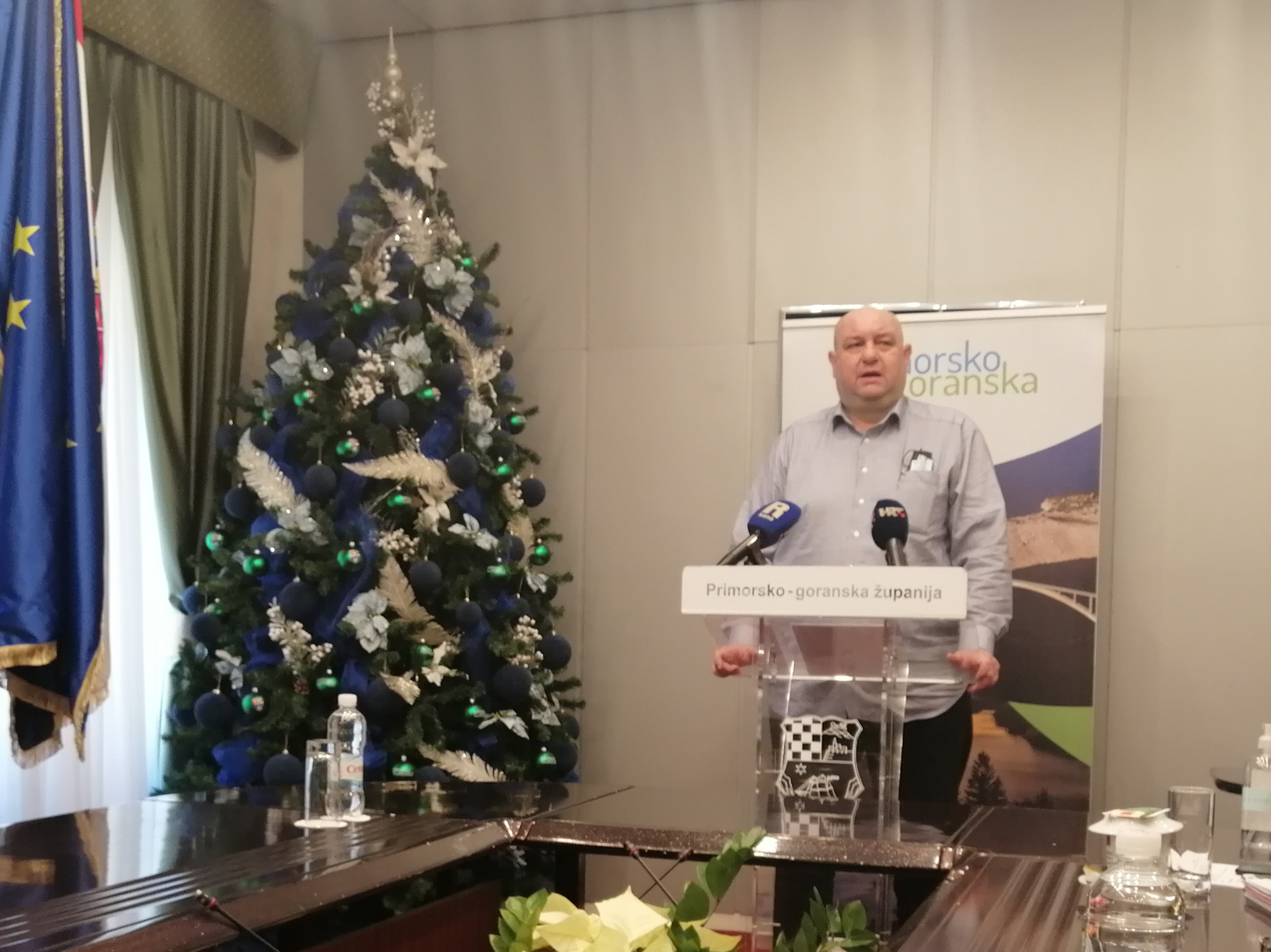 Rončević:Ne treba riskirati sa razuzdanim okupljanjima za blagdane