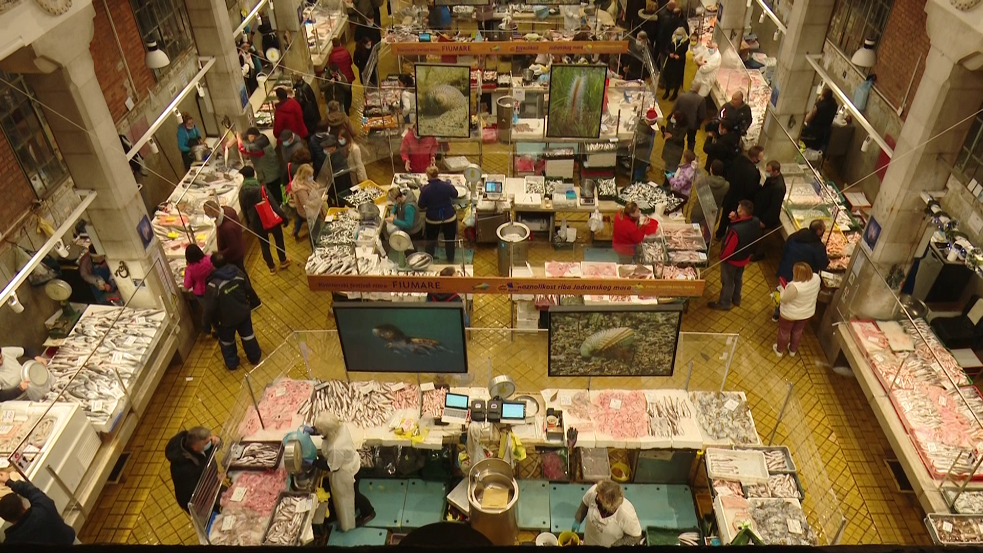 Riječka tržnica na Badnjak