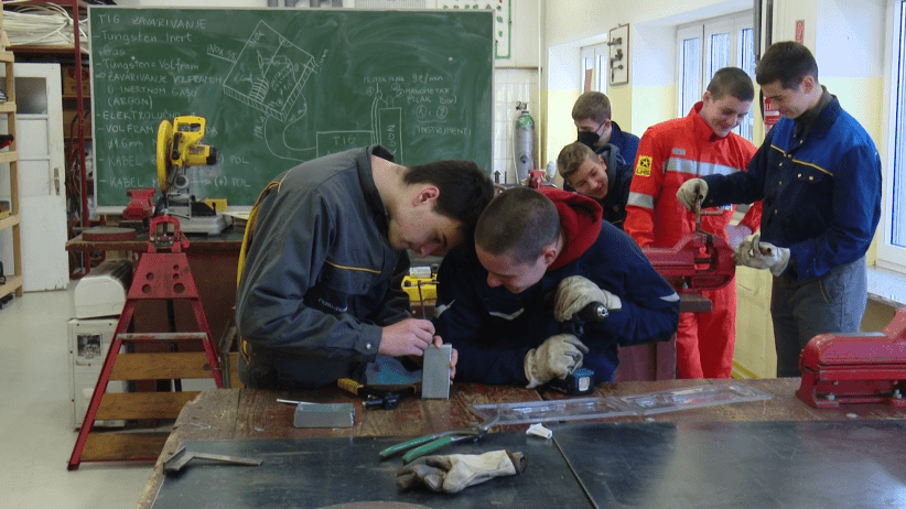 vlcsnap-2022-03-07-17h45m50s382