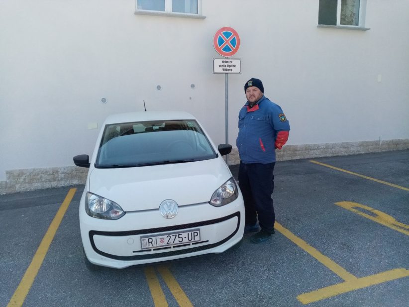 Saša Ilijaš prometni redar u Viškovu