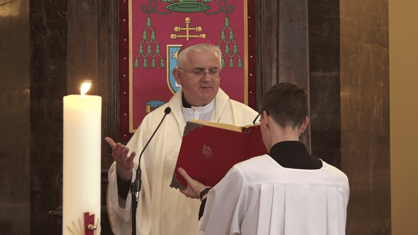 vlcsnap-2022-04-17-15h17m46s163