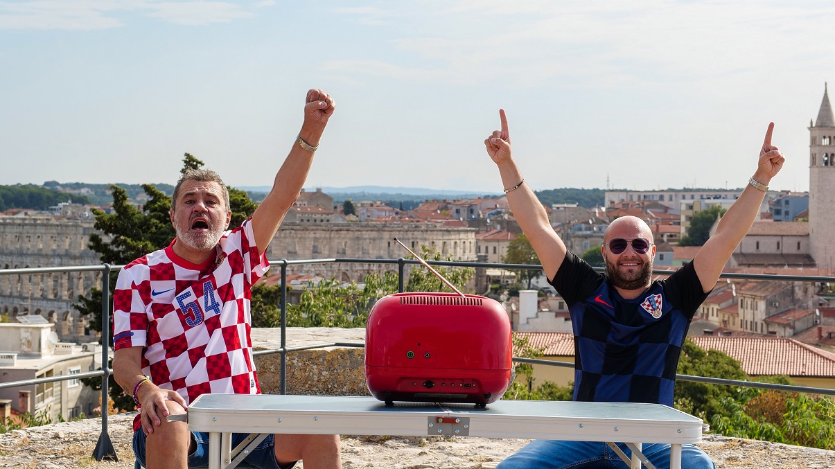 Ususret SP u nogometu: Alen Vitasović i Valerio Ricchiuto snimili navijačku pjesmu