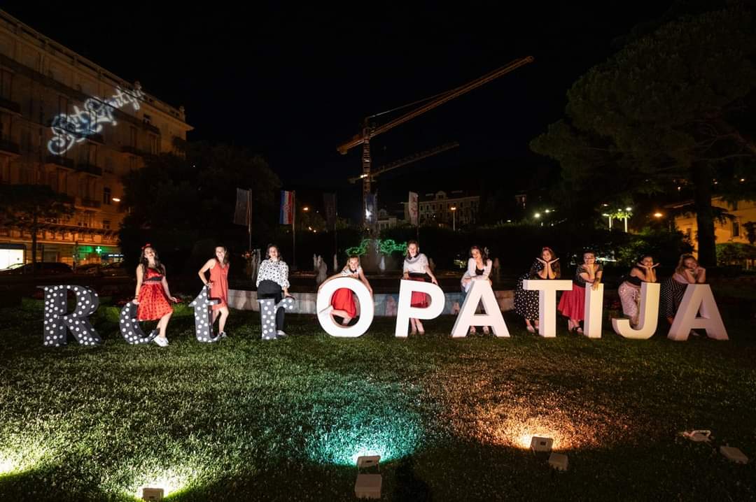 Manifestaciji RetrOpatija još jedna turistička nagrada