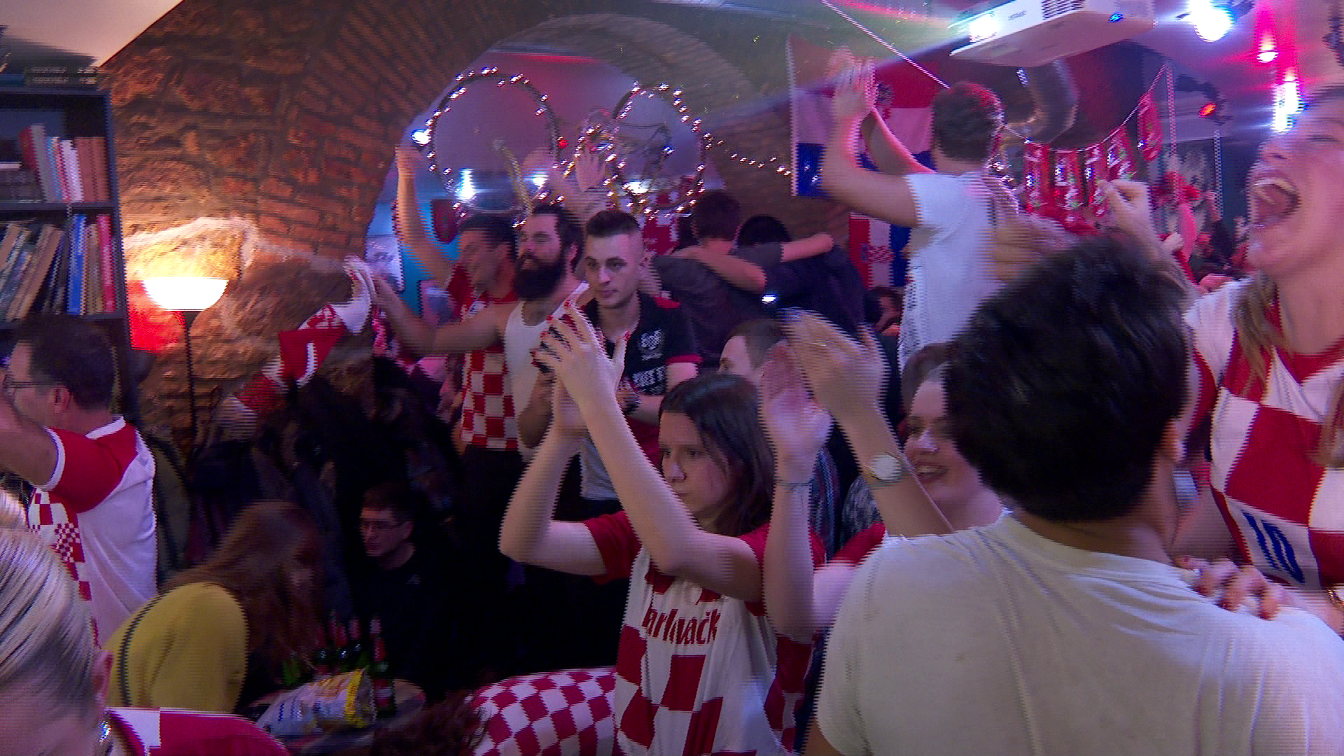 Pogledajte kako su Riječani slavili ulazak Hrvatske u polufinale Svjetskog prvenstva