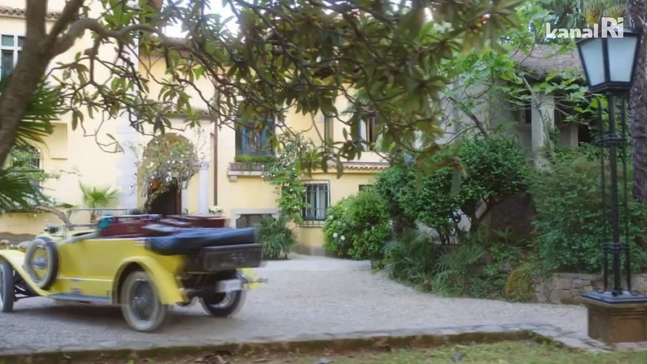 U užem centru Rijeke počinje snimanje britanske serije Hotel Portofino