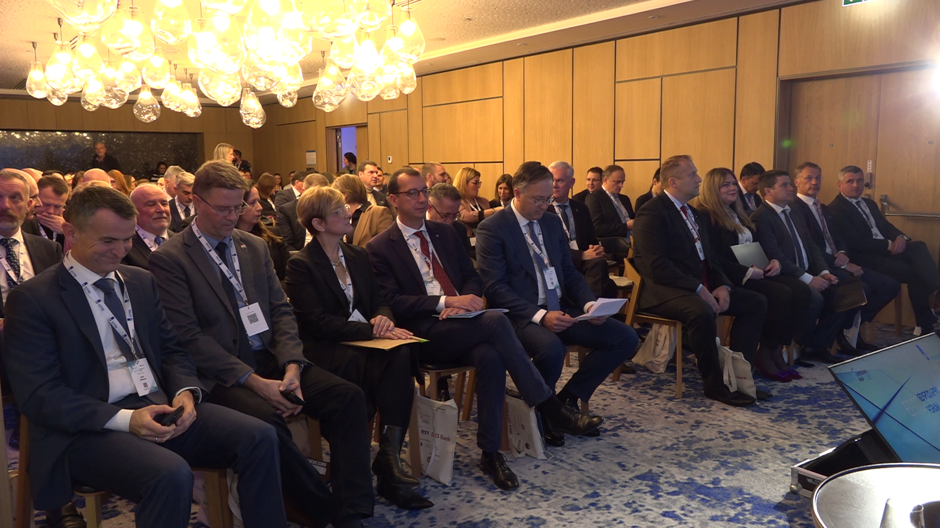 Ministar Butković na Gospodarskom forumu EFRI: Stranih radnika je sve više, bude li potrebe povećavat ćemo broj radnih dozvola