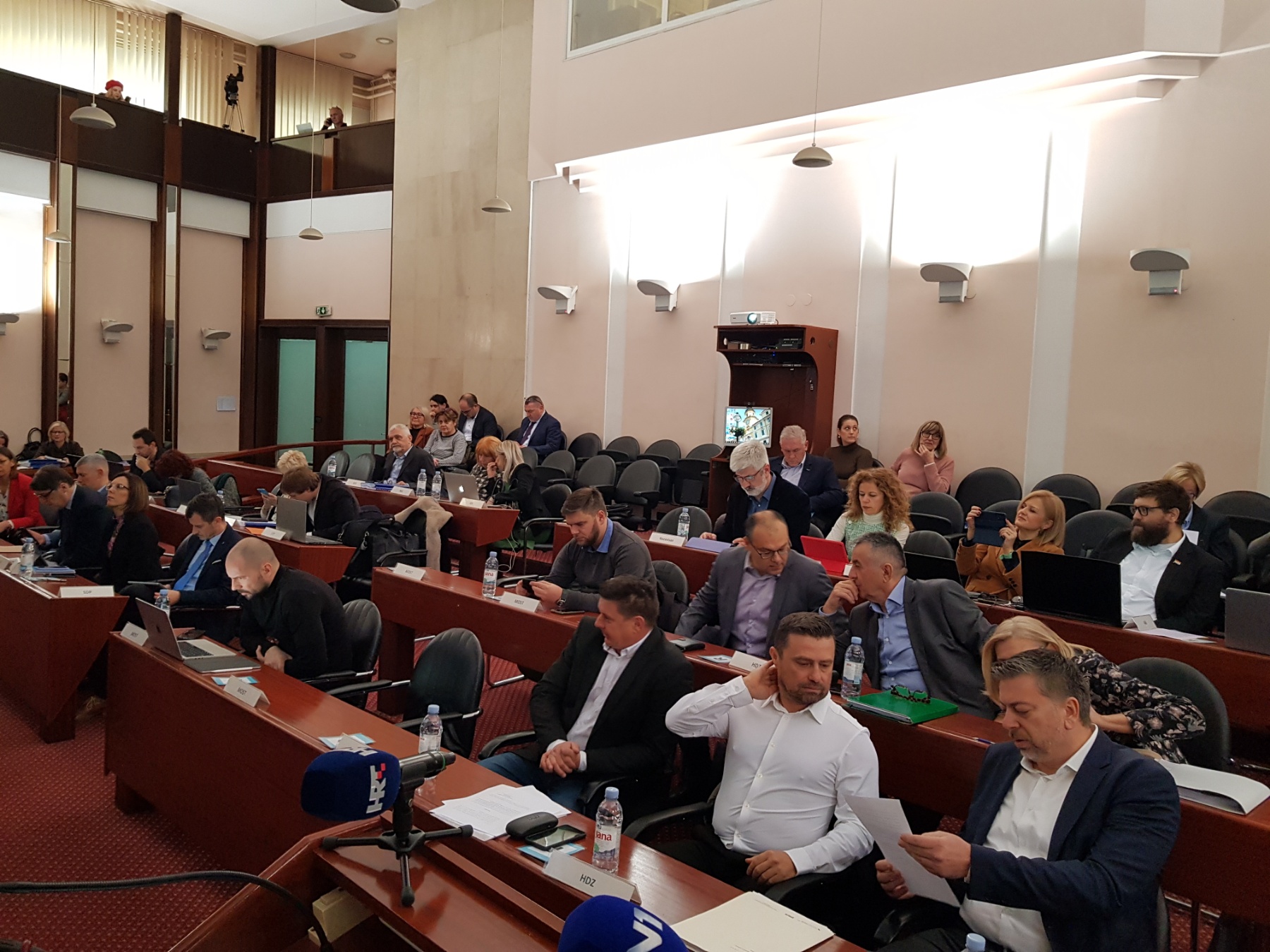 Snimka sjednice Gradskog vijeća Grada Rijeke