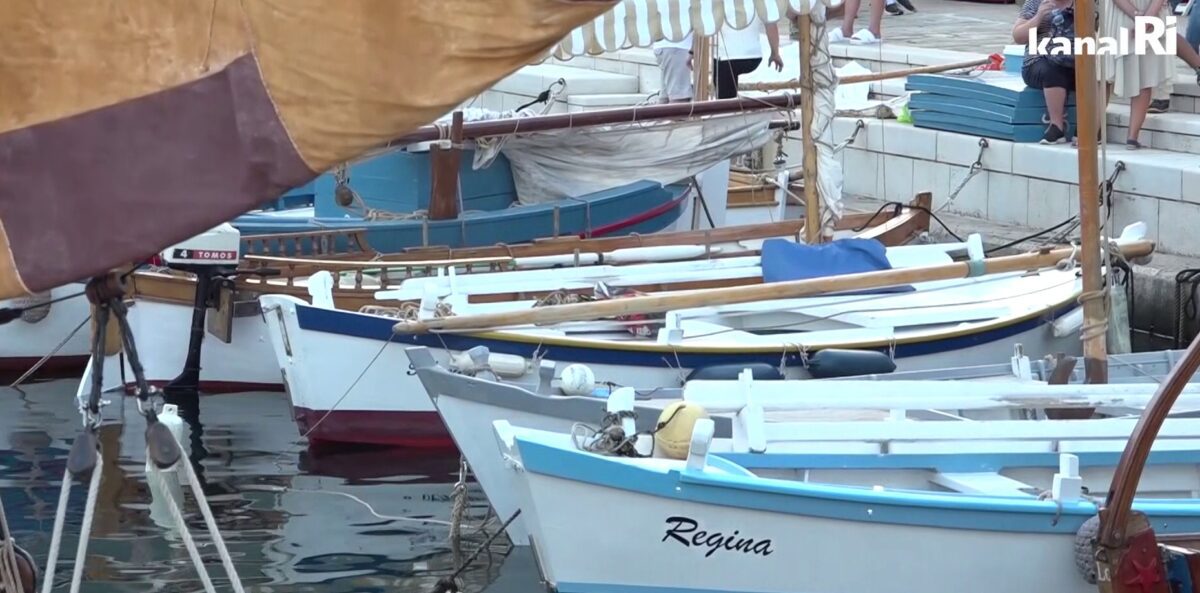 Počela Mala Barka u Mošćeničkoj Dragi