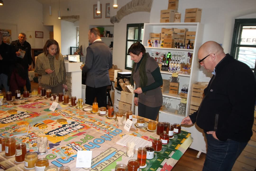 Medeni poljubac u Kašetici