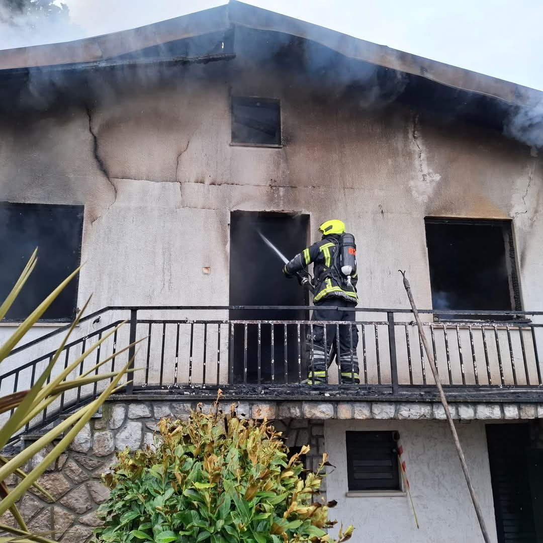 Utvrđen uzrok požara kuće u Omišlju