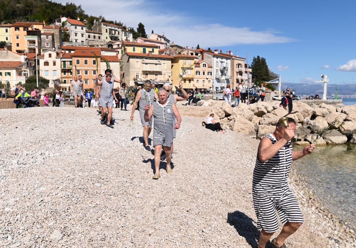 Proslava blagdana Cvjetnice u moru