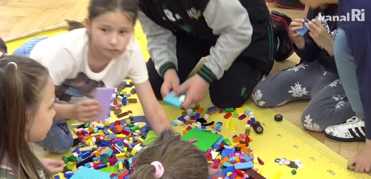 U riječkim osnovnim školama uči se kroz lego kockice
