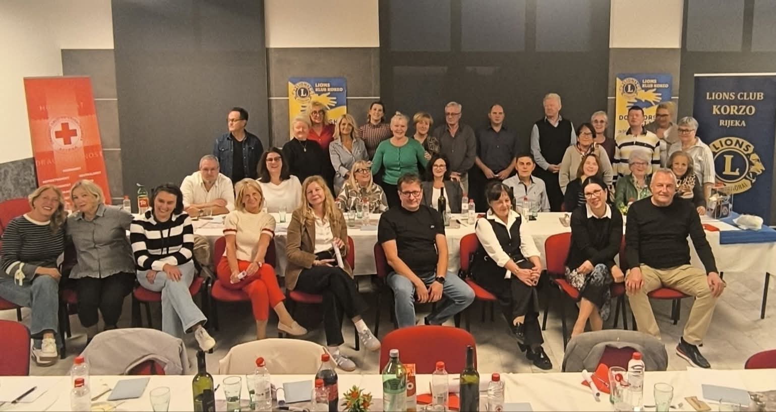 Večera u mraku u povodu Međunarodnog dana bijelog štap