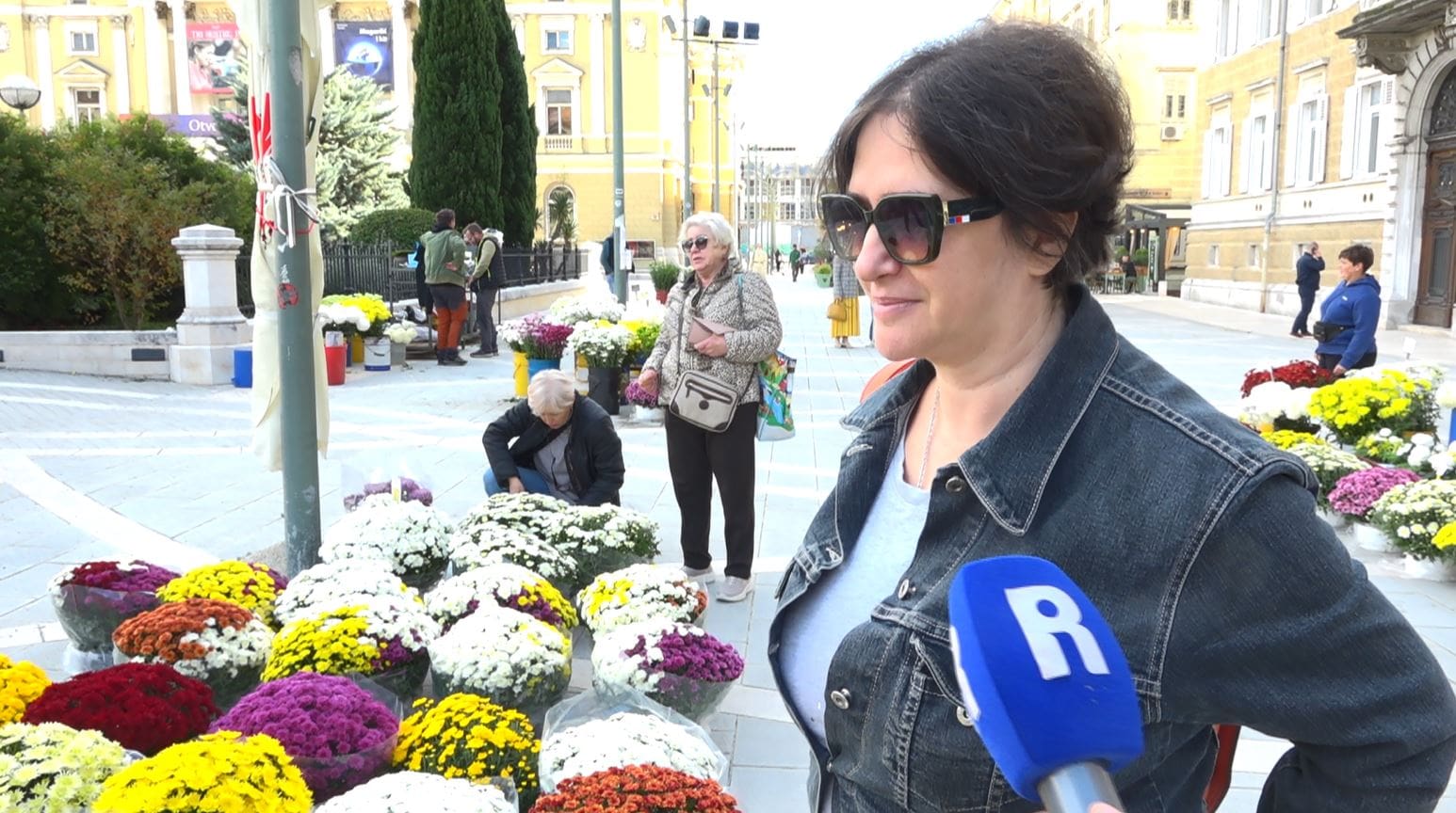 Počela prigodna prodaja cvijeća uoči blagdana Svih Svetih<br>