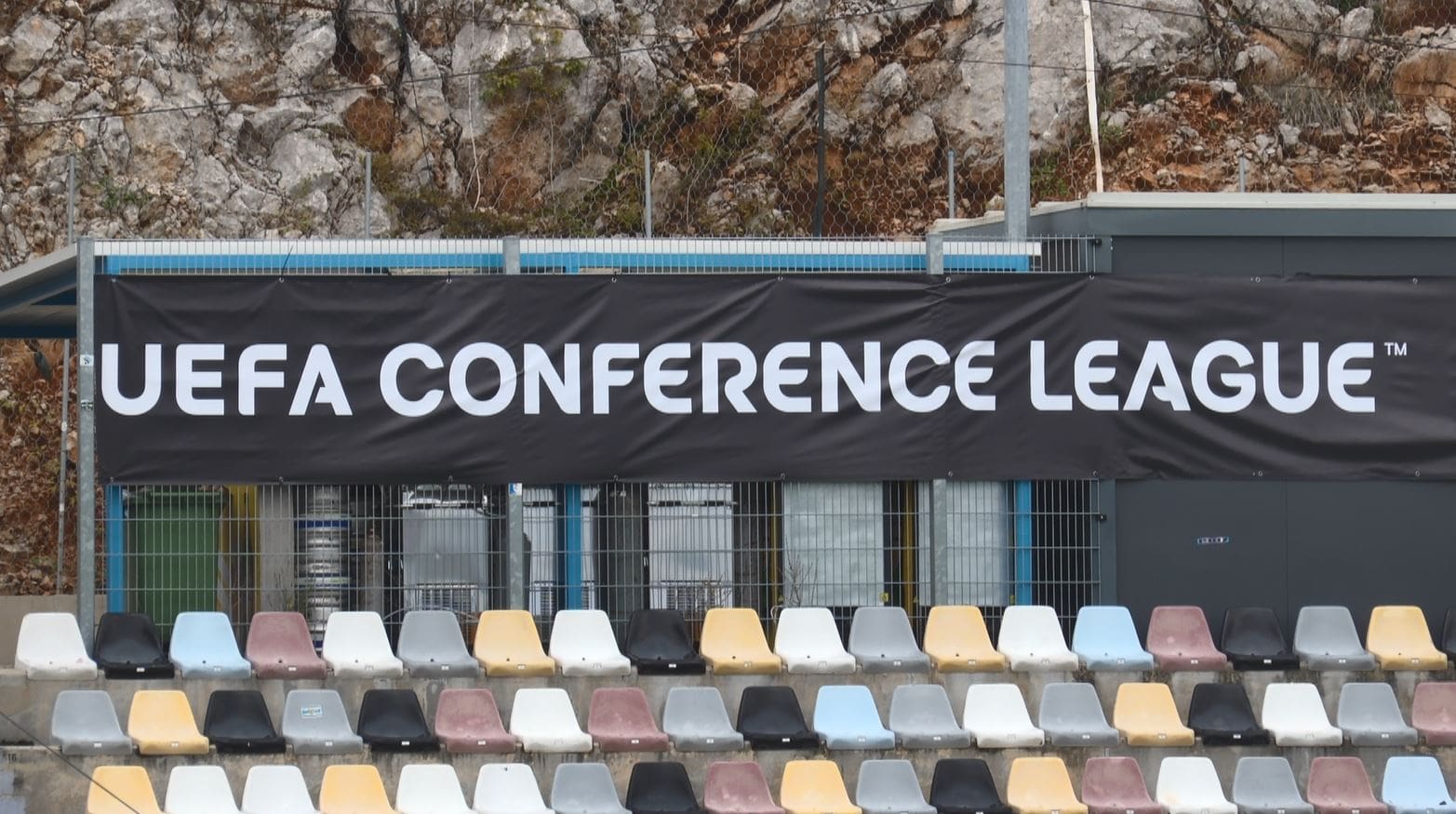 Rujevica se uređuje uoči Sparte:  Prvi puta na stadionu stoji natpis Konferencija liga