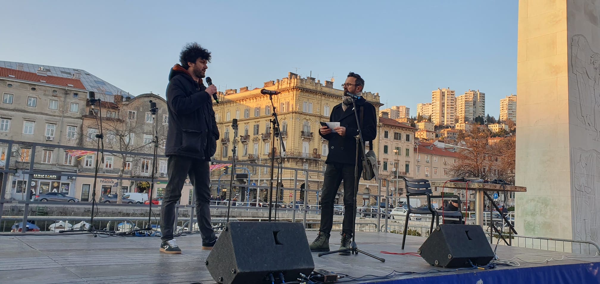 Mnogobrojni Riječani dočekali ekipu filma Fiume o morte!