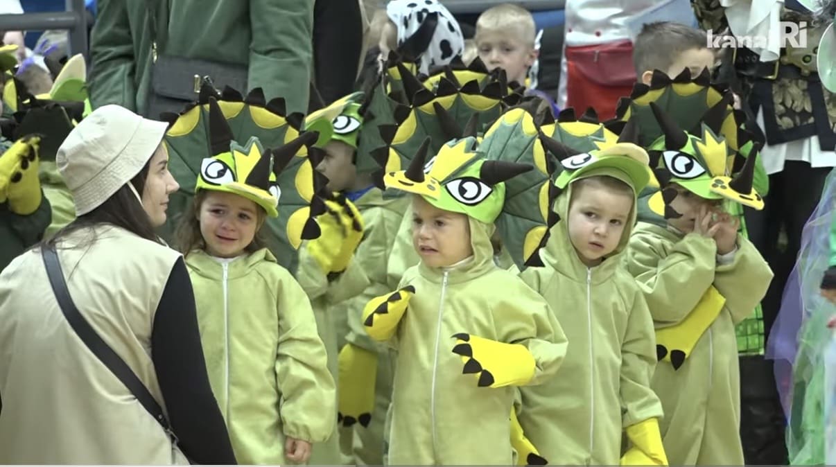 Crikvenica u znaku maškara: Održana mala i velika povorka