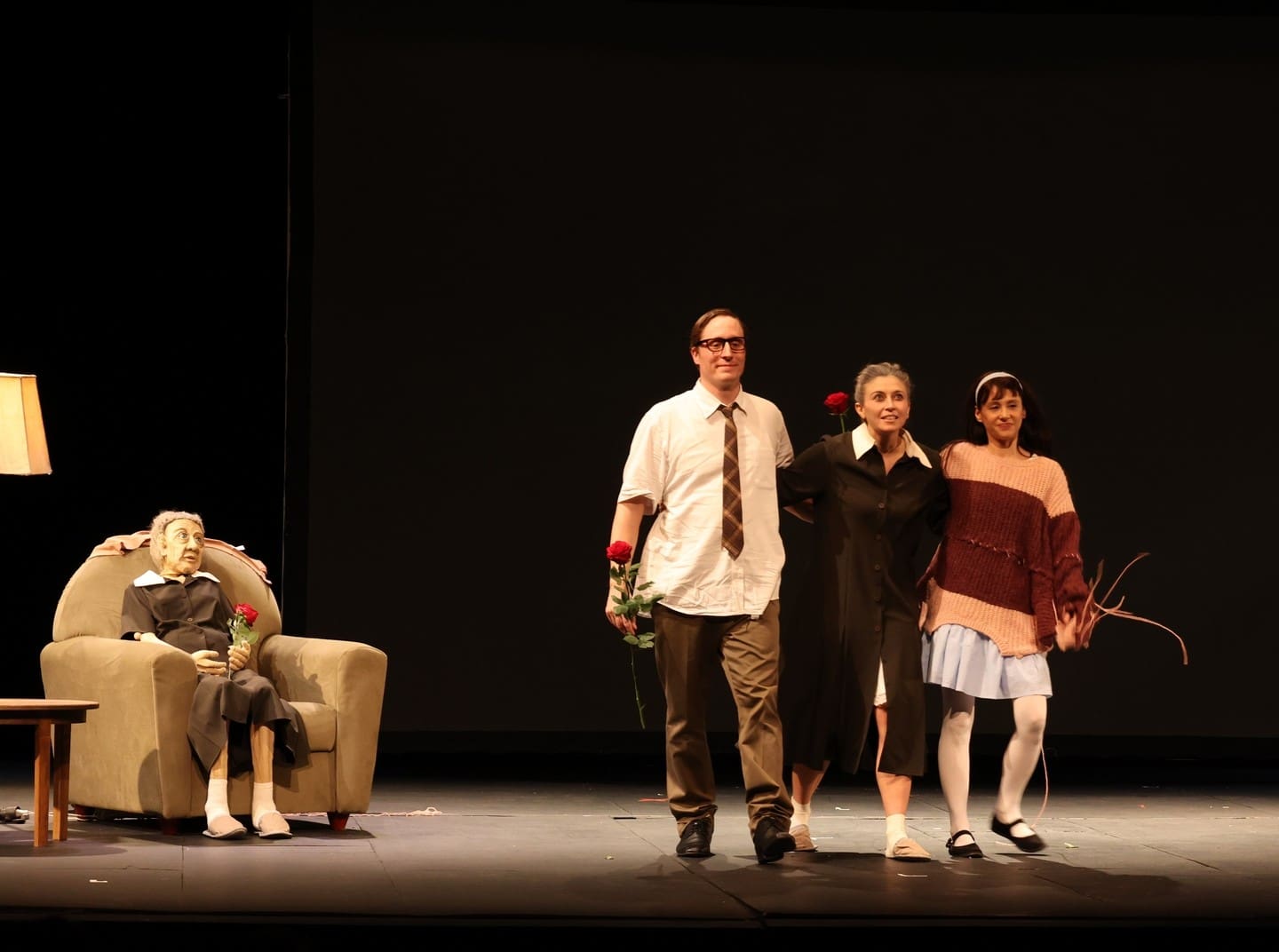 Održana premijera predstave Baka je izgubila konac