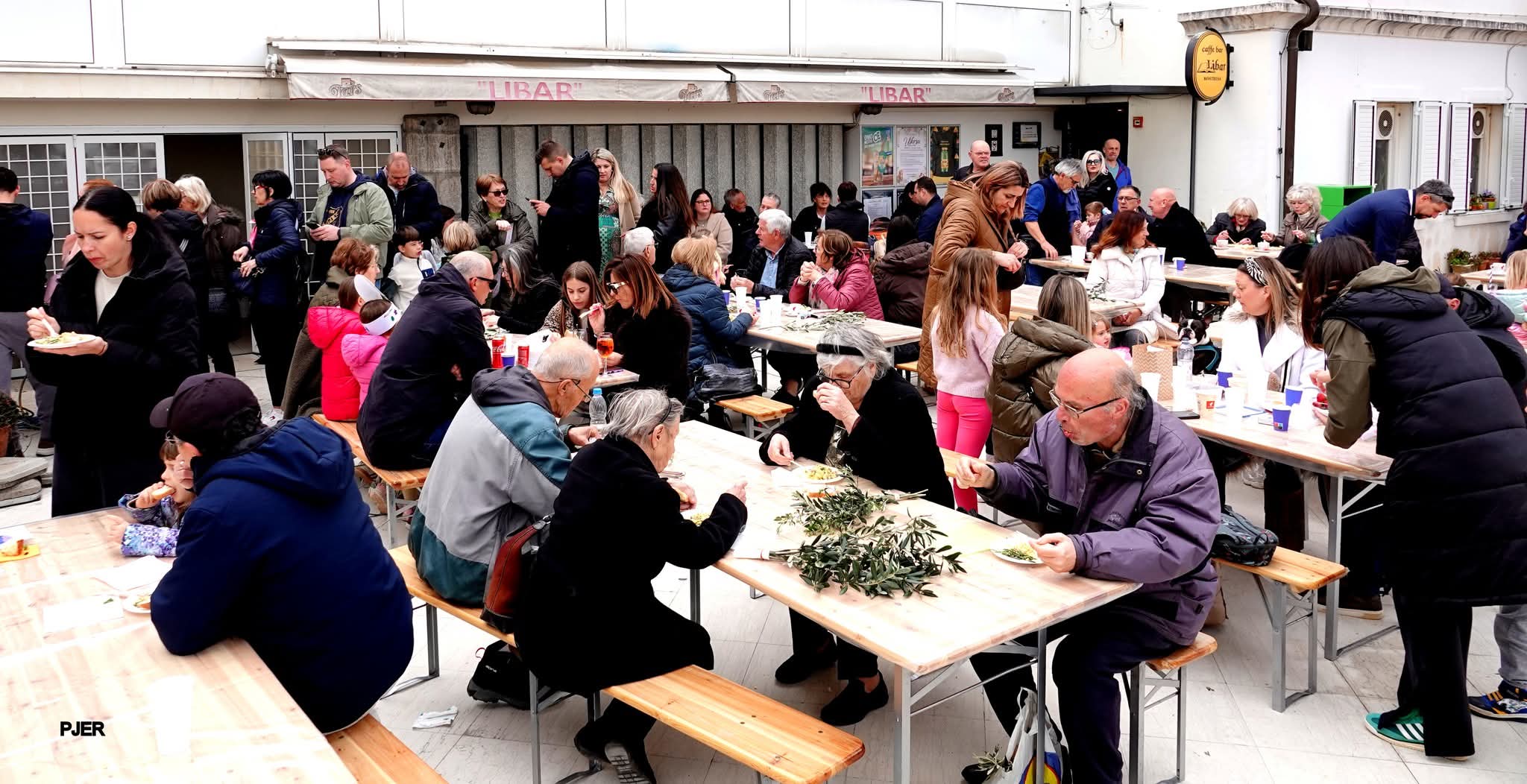 Proljetno druženje u Kostreni: Održana manifestacija Ususret Uskrsu