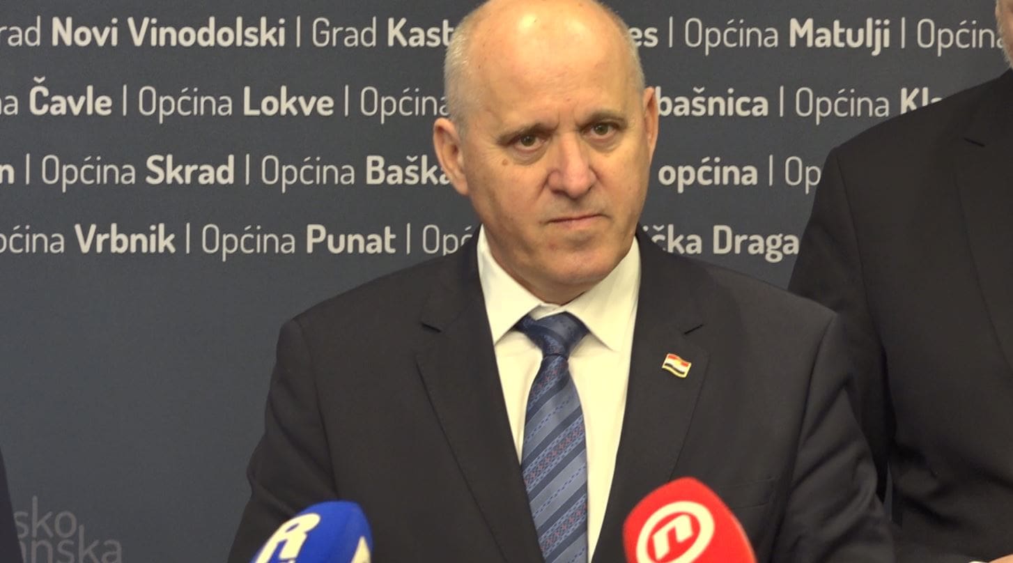 Ministar Bačić u PGŽ: Dogovor oko centra u Šapjanama?