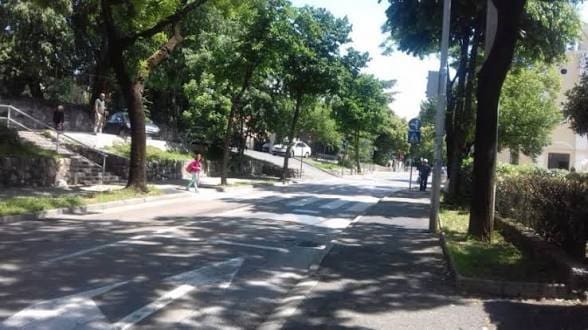 Kamion na pješačkom prijelazu udario u 79-godišnju pješakinju