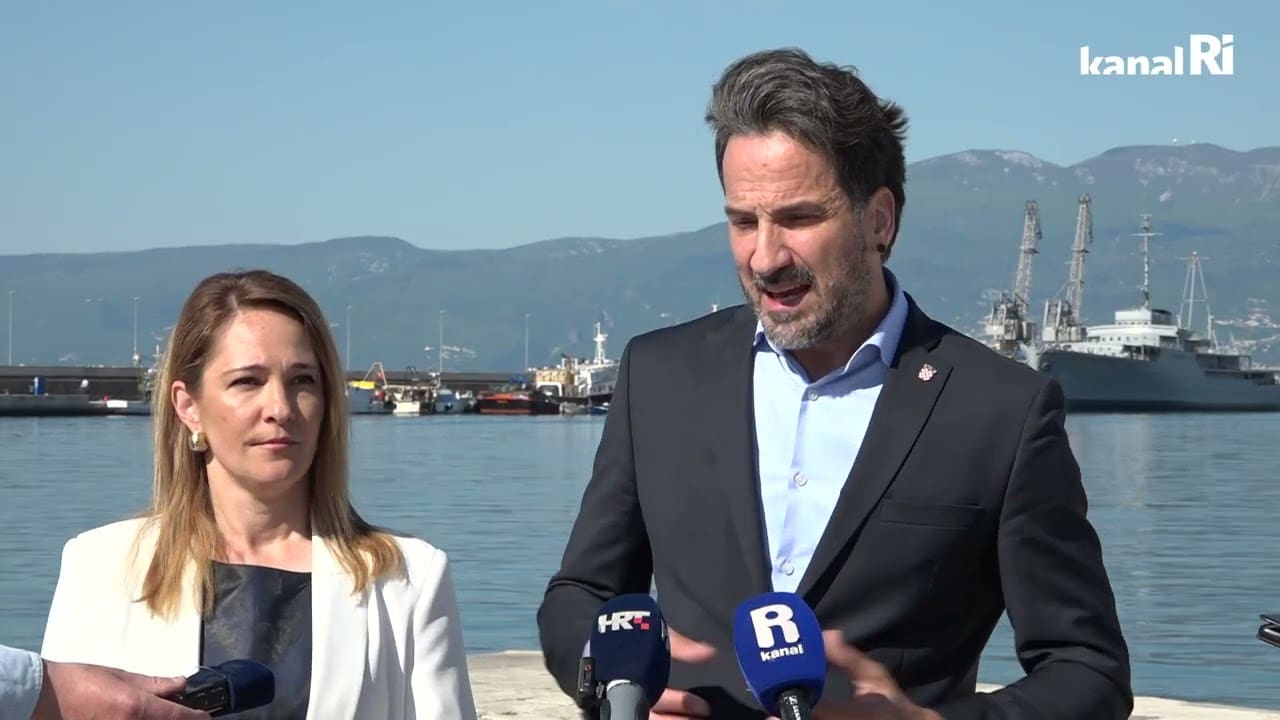 Pitanje Galeba: Most predlaže prodaju broda Vladi za 1 euro