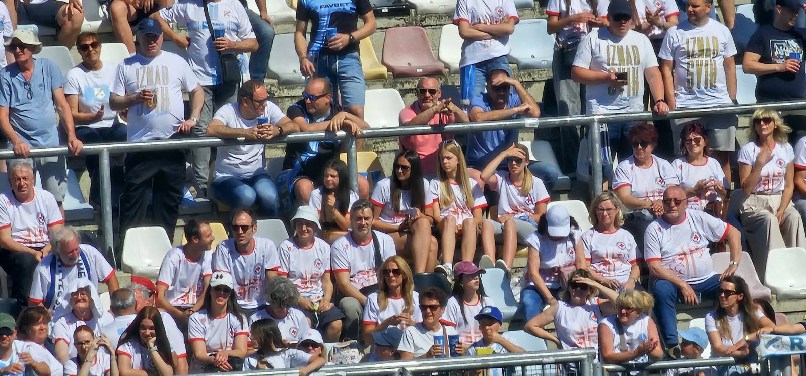 Rijeka humanosti: 145 darivatelja krvi i volontera na stadionu Rujevica obilježilo 145 godina riječkog Crvenog križa