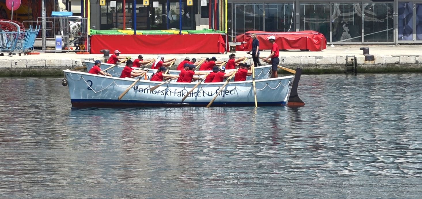 U Rijeci održana 25. međunarodna regata u mornarskom veslanju