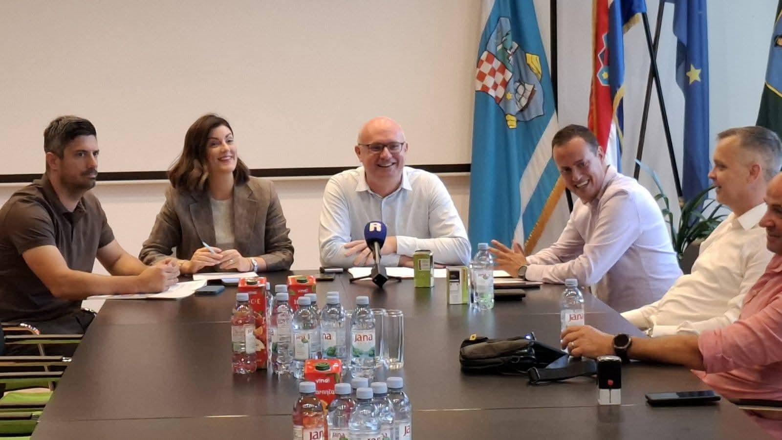 PGŽ dodijelila sredstva za ceste i javni prijevoz gradovima i općinama Gorskog kotara