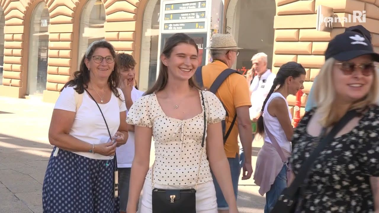 Kruzer Aida blu s 1.900 putnika uplovio u Rijeku: U nedjelju stiže i Explora 2