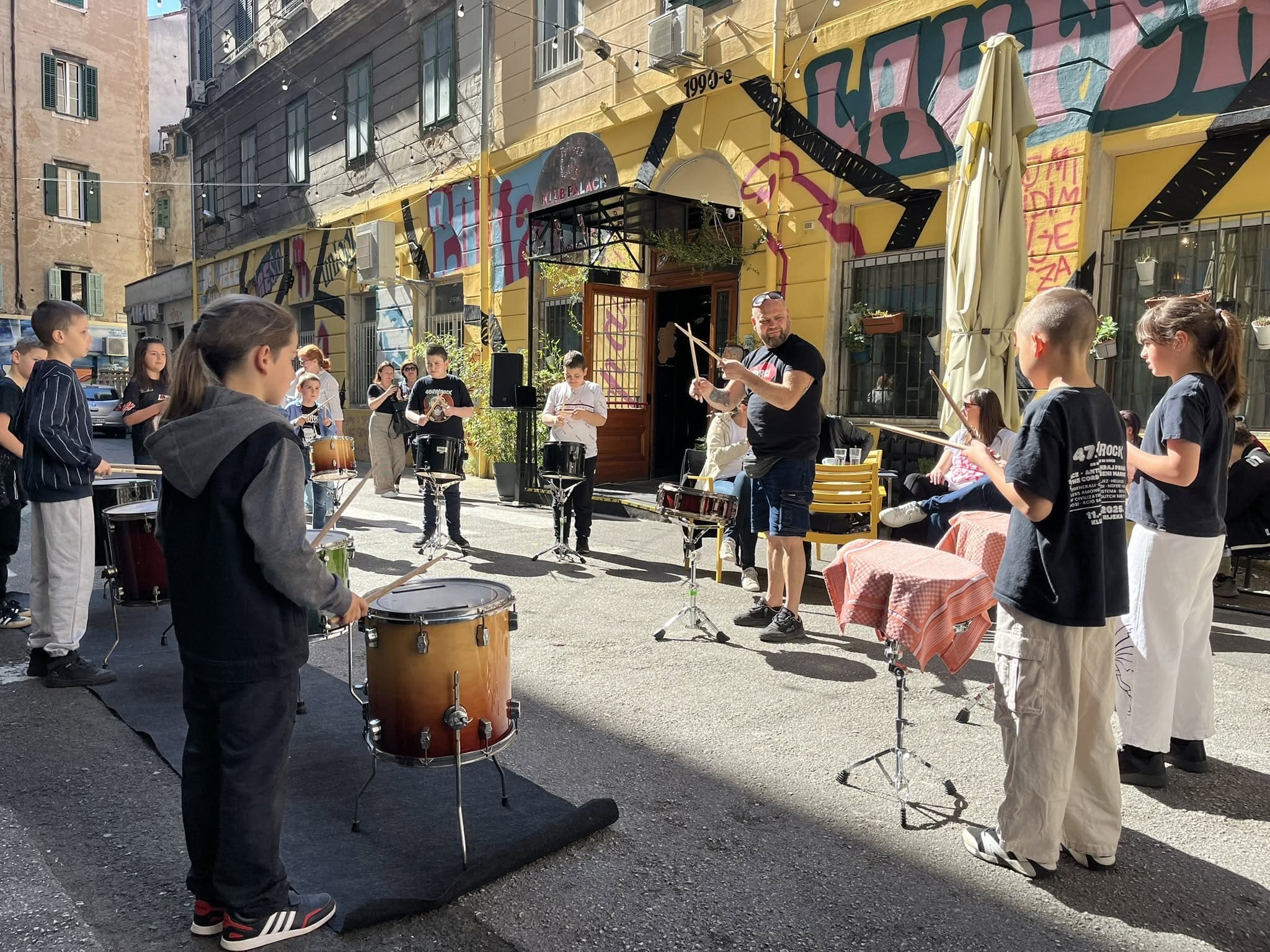 Kreativna Kružna donosi sajam rukotvorina i Dan otvorenih vrata Ri Rock akademije